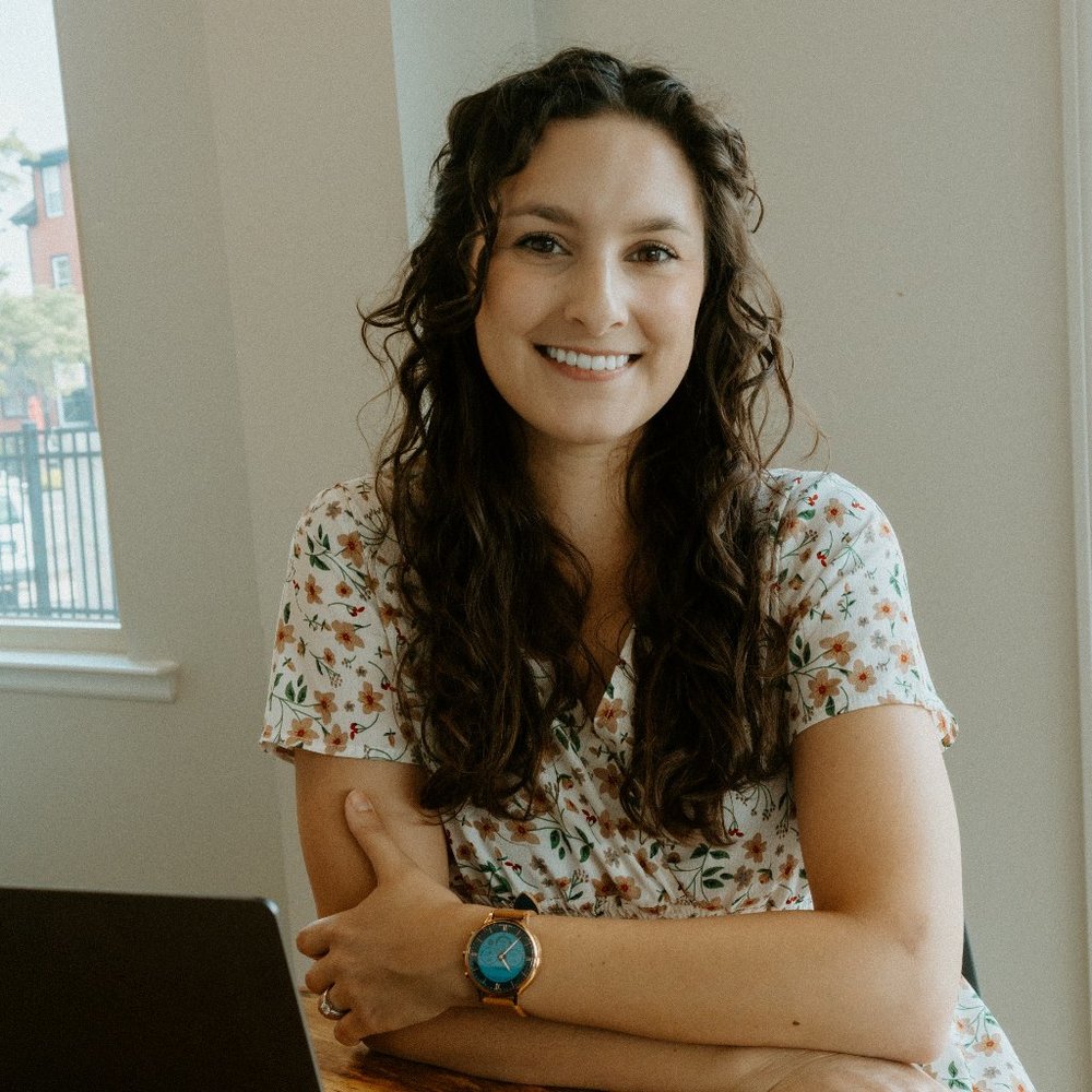 Meet your Posher, Janisha
